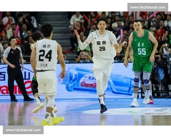 全运会广东男篮鏖战赛场展现团队精神与实力风采