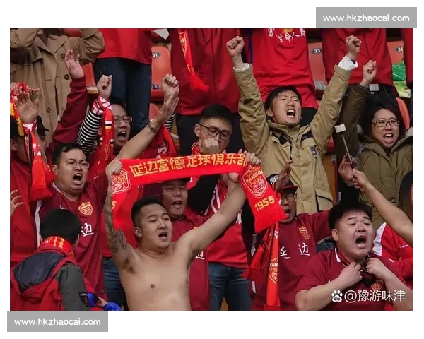 国足今日迎战强敌，拼搏精神与胜利希望同在，赛场争锋全力以赴