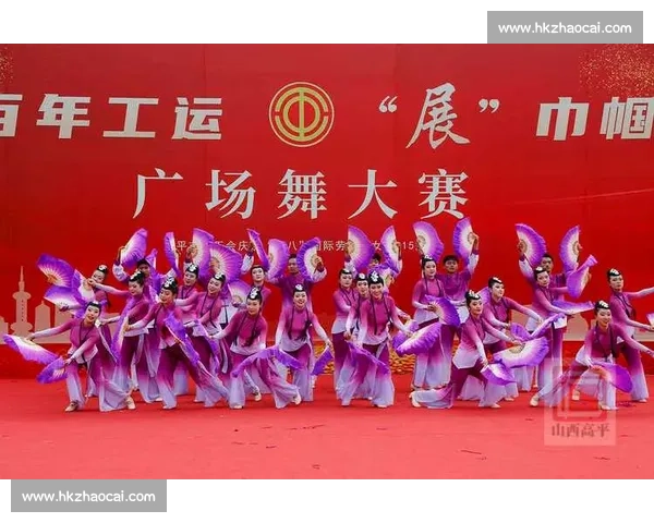 广场舞比赛服设计趋势与流行元素解析助力舞者展现独特风采 广场舞比赛服设计趋势与流行元素解析助力舞者展现独特风采